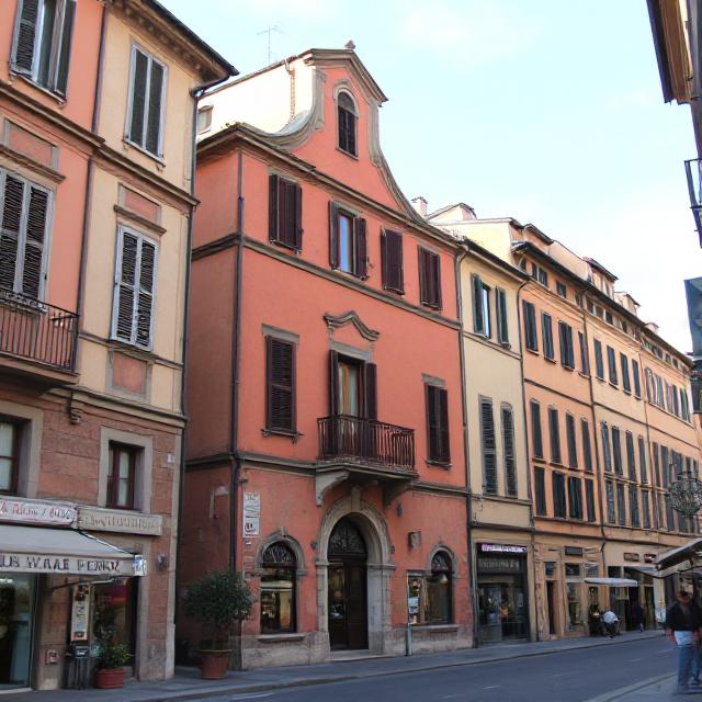 Embedding Justice in Climate Adaptation: The Role of Community-Based Institutions in Bologna